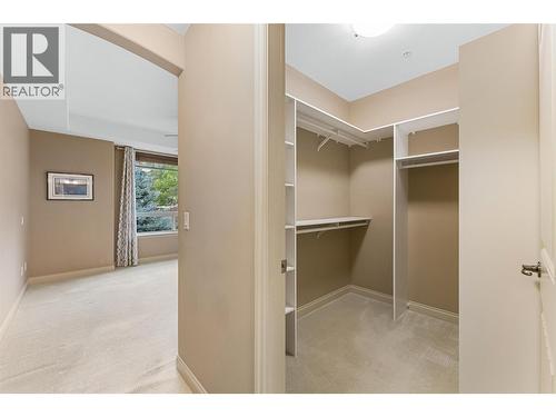 Huge custom walk-in closet. - 2780 Auburn Road Unit# 203, West Kelowna, BC 