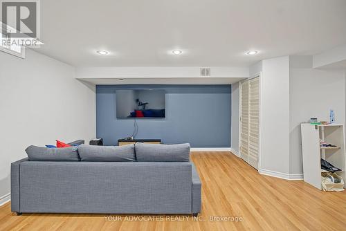 14 La Neve Avenue, Vaughan, ON 