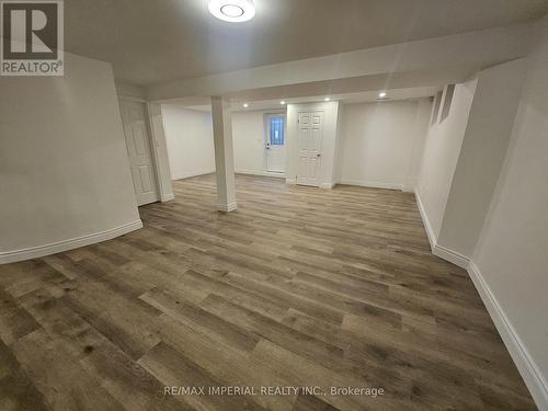 BASEMENT - 37 STAVE CRESCENT , Richmond Hill, Ontario L4C 9K1 2