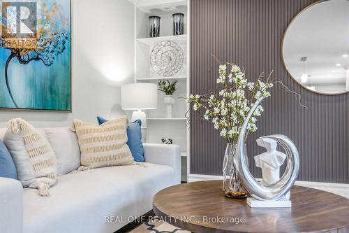 52 Fenwick Crescent, Markham, ON 