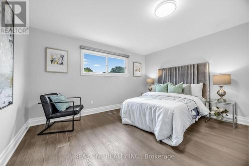 52 Fenwick Crescent, Markham, ON 