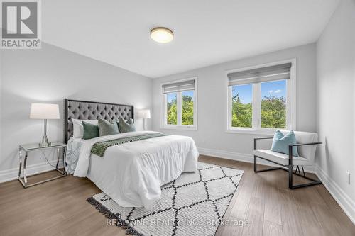 52 Fenwick Crescent, Markham, ON 