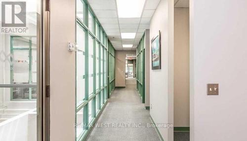 50 Dunlop Street E, Barrie, ON 