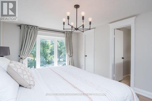 823 Laurier Avenue, Milton, ON 