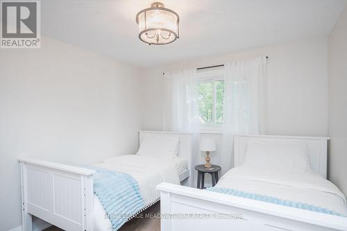 823 Laurier Avenue, Milton, ON 