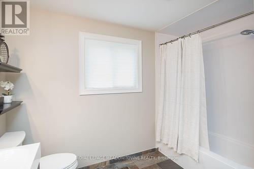 823 Laurier Avenue, Milton, ON 