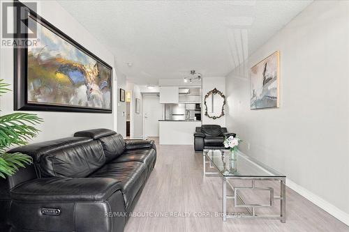 807 - 2391 Central Park Drive, Oakville, ON 