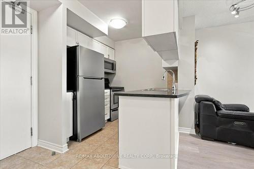 807 - 2391 Central Park Drive, Oakville, ON 