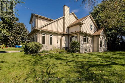 707 Ross Street, Burlington, ON 