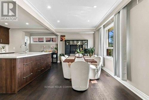 2 Munhall Road, Toronto, ON 