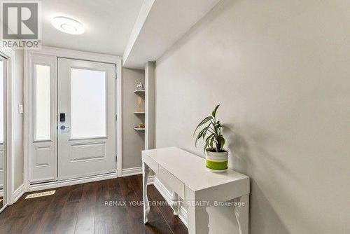 2 Munhall Road, Toronto, ON 