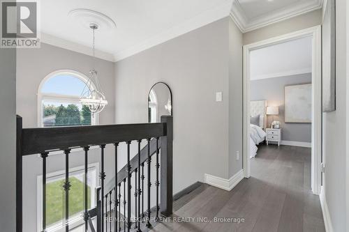 513 Maplehurst Avenue, Oakville, ON 