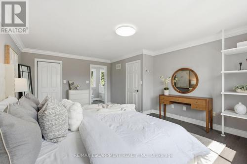 513 Maplehurst Avenue, Oakville, ON 