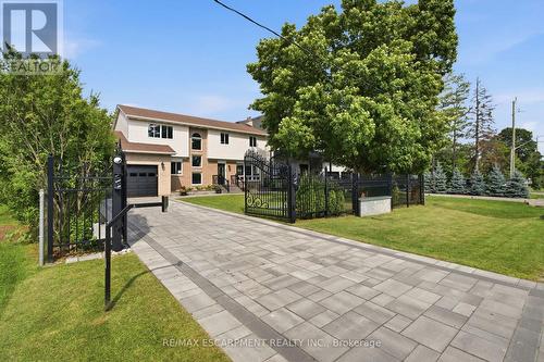 513 Maplehurst Avenue, Oakville, ON 