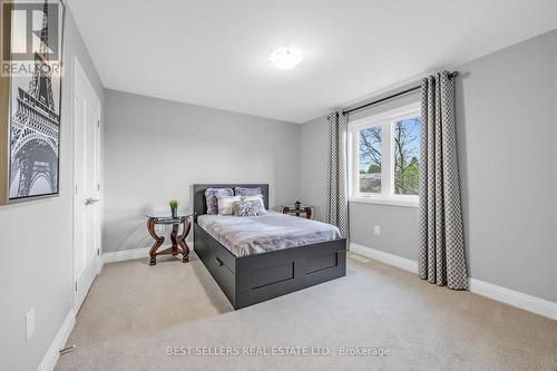 395 Klein Circle, Hamilton, ON 