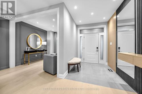 395 Klein Circle, Hamilton, ON 