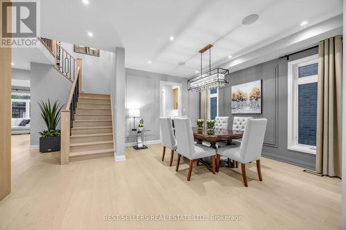 395 Klein Circle, Hamilton, ON 