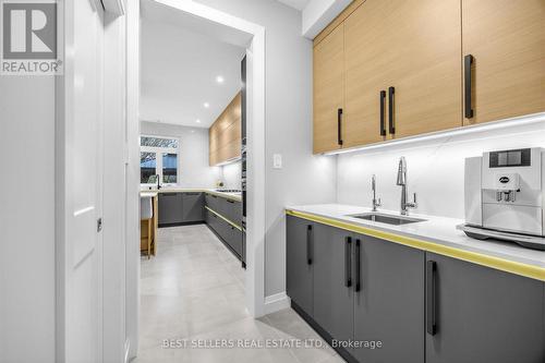 395 Klein Circle, Hamilton, ON 
