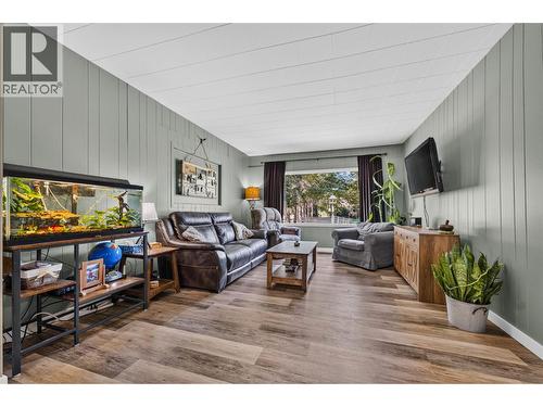 717 Larsen Road, Salmo, BC 