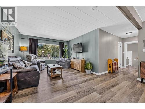 717 Larsen Road, Salmo, BC 