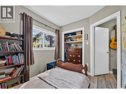 717 Larsen Road, Salmo, BC 