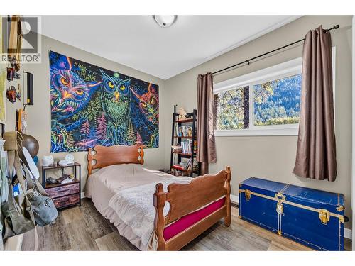 717 Larsen Road, Salmo, BC 