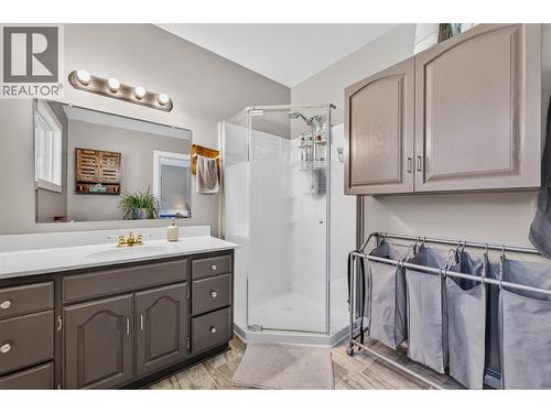 717 Larsen Road, Salmo, BC 