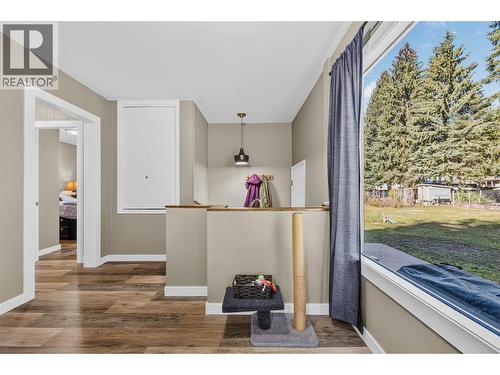 717 Larsen Road, Salmo, BC 