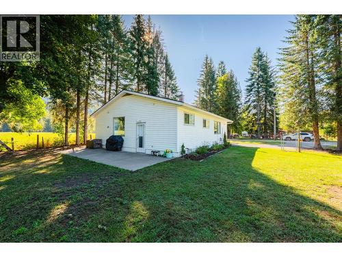 717 Larsen Road, Salmo, BC 