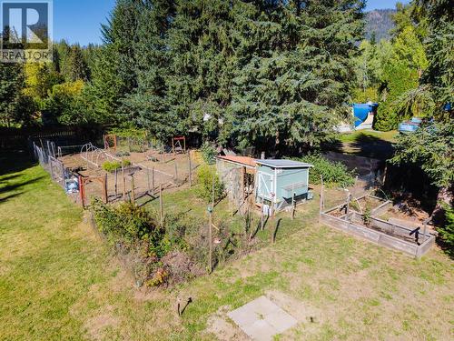 717 Larsen Road, Salmo, BC 