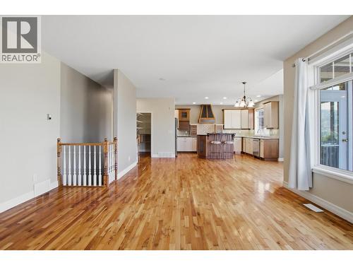 317 Mariposa Court, Kamloops, BC 