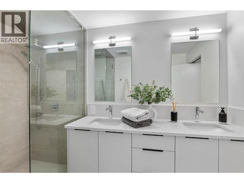 2196 Aster Court, Kamloops, BC 