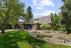 14 SANDWELL CRESCENT  Ottawa, ON K2K 1V3