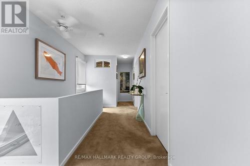 14 Sandwell Crescent, Ottawa, ON 
