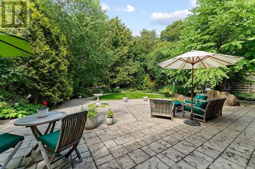 14 Sandwell Crescent, Ottawa, ON 