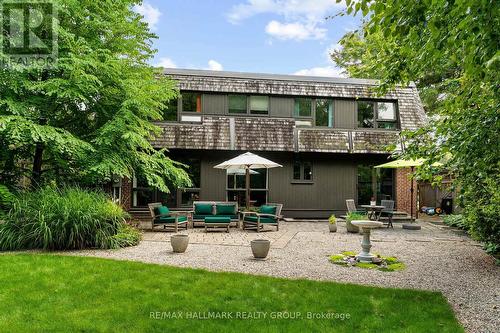 14 Sandwell Crescent, Ottawa, ON 