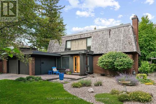 14 Sandwell Crescent, Ottawa, ON 