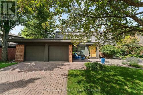 14 Sandwell Crescent, Ottawa, ON 