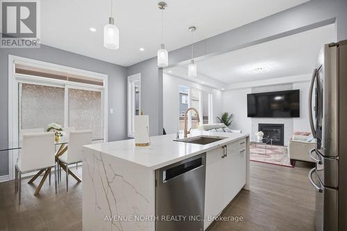 834 Regulus Ridge, Ottawa, ON 