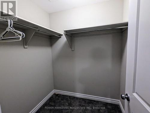 208 ALEX POLOWIN AVENUE , Ottawa, Ontario K2J 6E8 5
