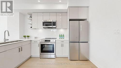 1 - 70 Green Gardens Boulevard, Toronto, ON 