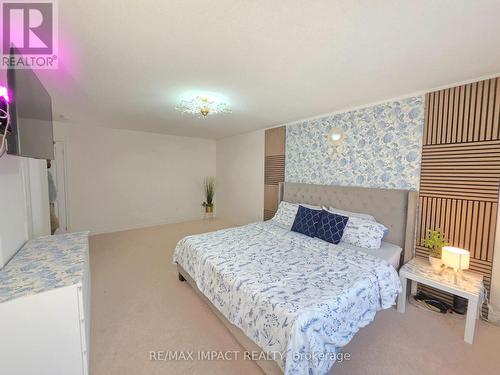 1318 Apollo Street, Oshawa, ON 