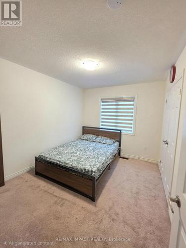 1318 Apollo Street, Oshawa, ON 
