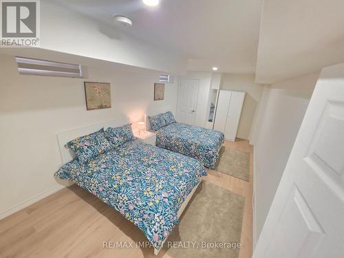 1318 Apollo Street, Oshawa, ON 