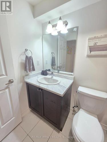 1318 Apollo Street, Oshawa, ON 