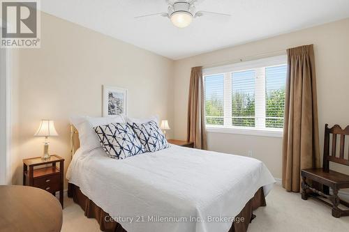 18 Thomas Drive, Collingwood, ON 