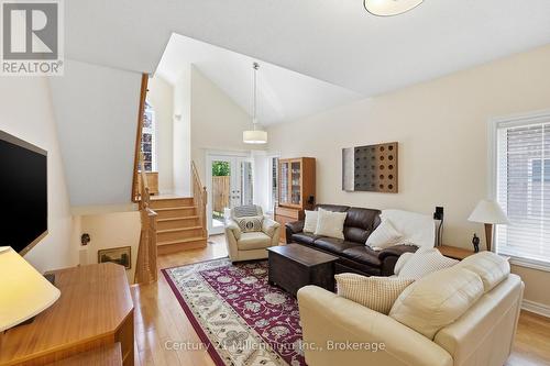 18 Thomas Drive, Collingwood, ON 