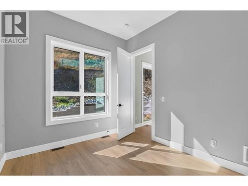 757 Barnaby Road Unit# 3, Kelowna, BC 
