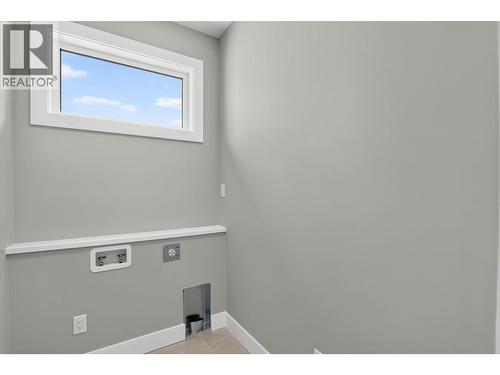 757 Barnaby Road Unit# 3, Kelowna, BC 