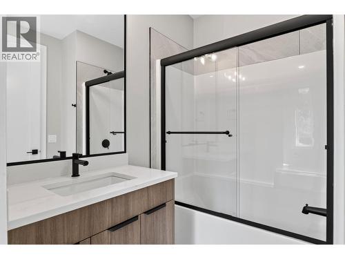 757 Barnaby Road Unit# 3, Kelowna, BC 